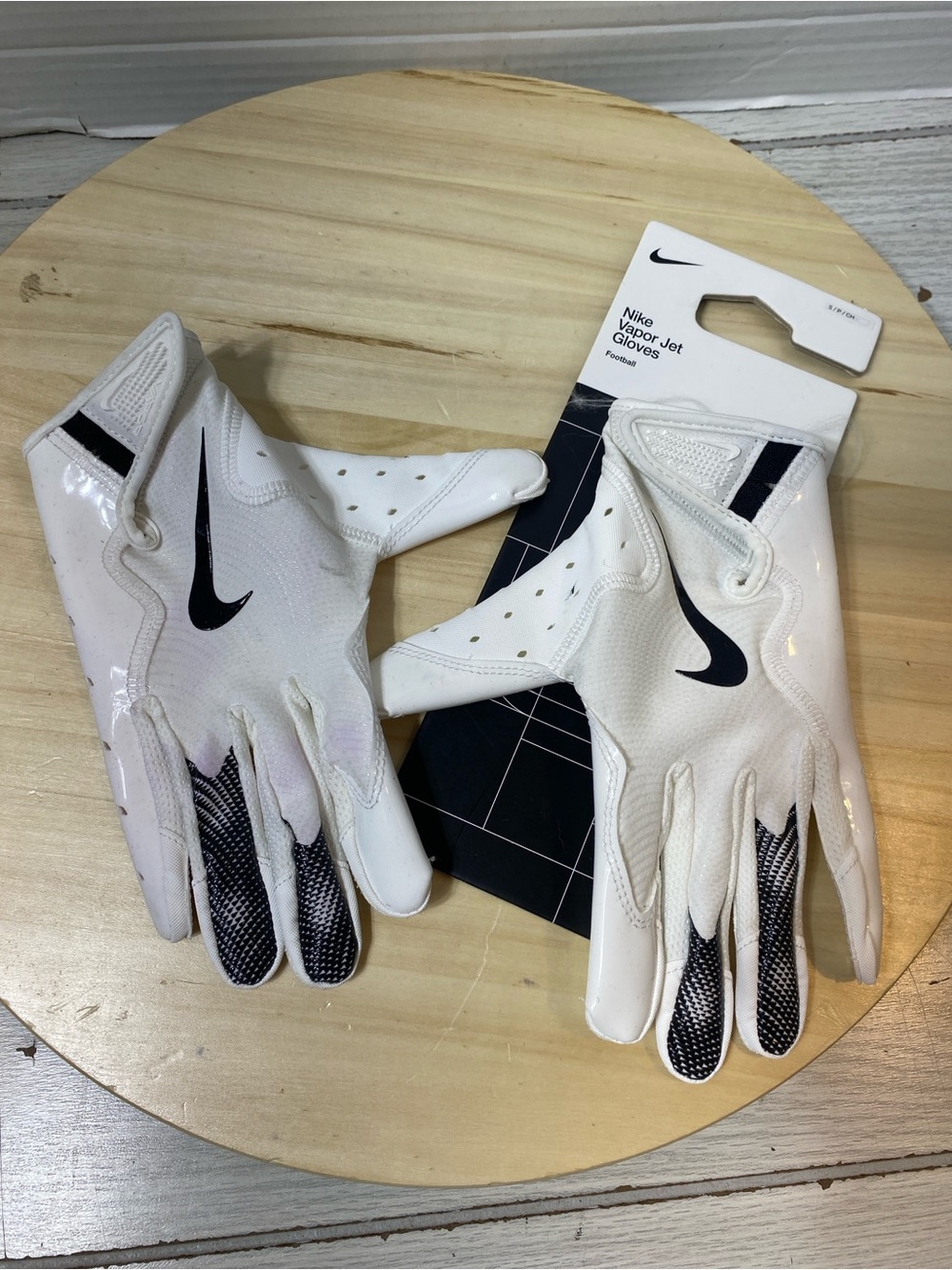 NIKE VAPOR JET 8.0 ADULT RECEIVER FOOTBALL GLOVES Small NWT
